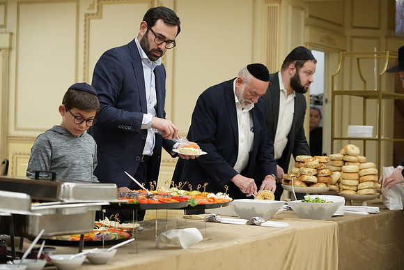 YonahMenachem-A10
