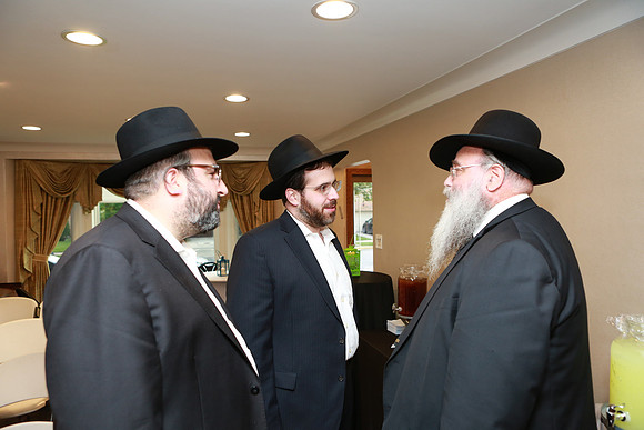 YeshivasDerechHaTorah-B044