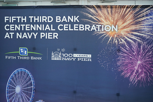 Fifth-Third-NavyPier-A02