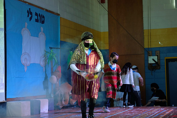 HillelTorahChumash-E35